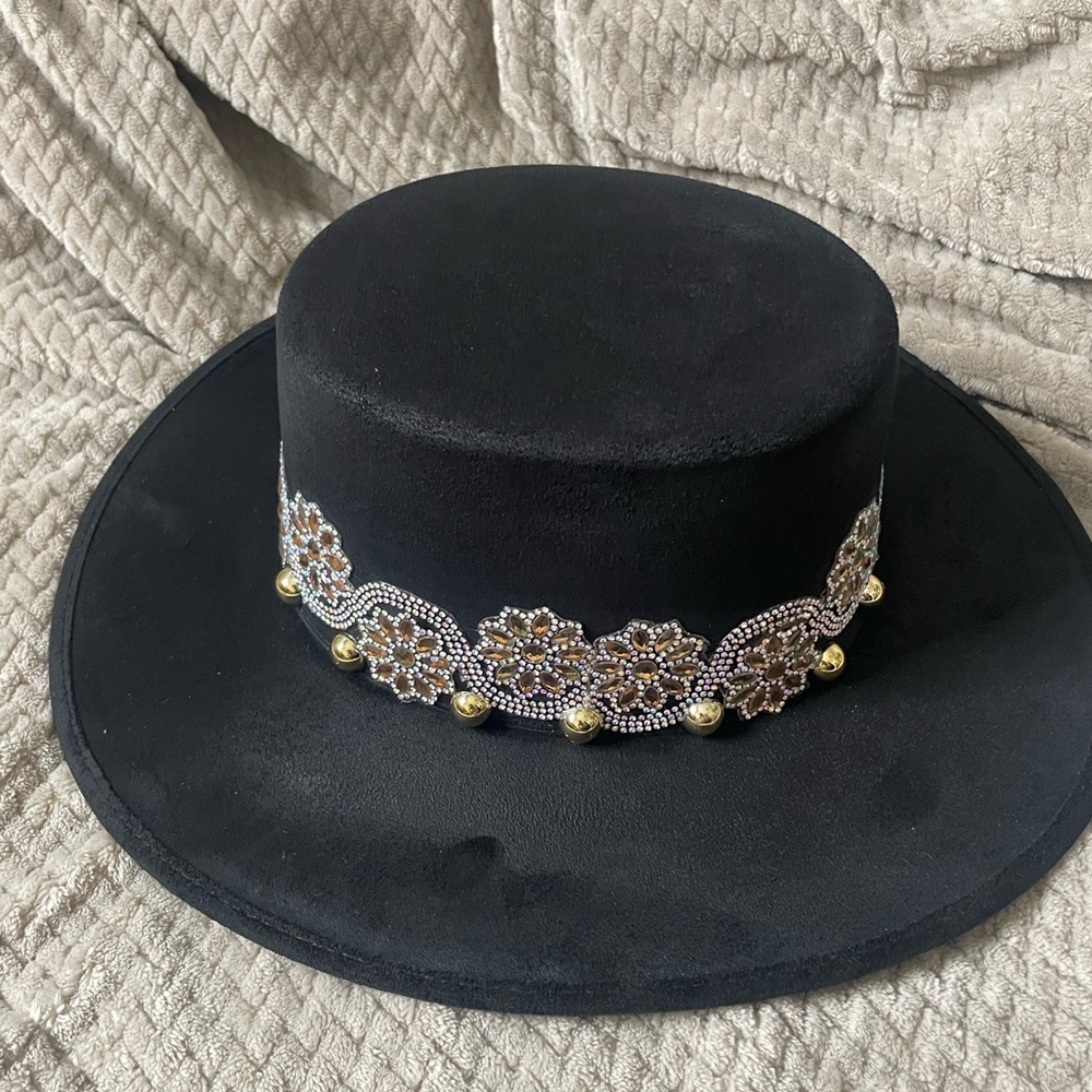Embellished Flat Too Hat